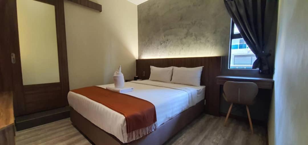 Vista Hotel Tawau Exterior foto